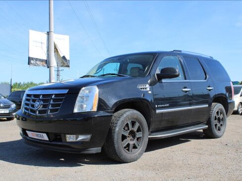 Cadillac Escalade SUV / Terénní 6,2 l 301 kw