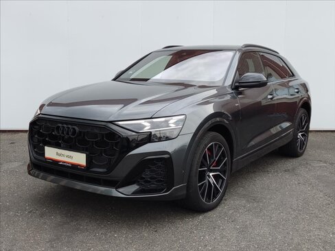Audi Q8 SUV / Terénní 3,0 l 250 kw