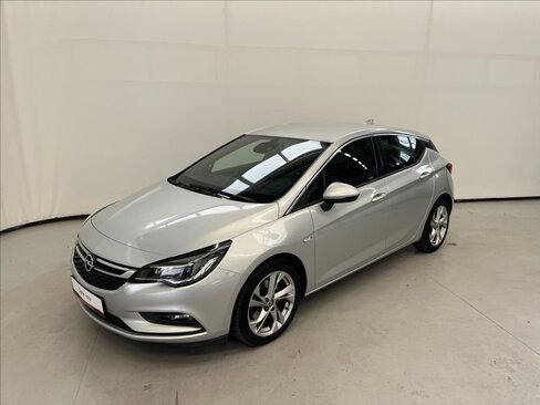 Opel Astra Hatchback 1,6 l 118 kw
