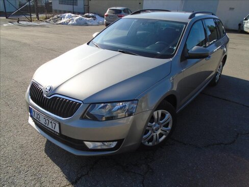Škoda Octavia Kombi 1,6 l 77 kw