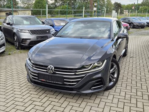 Volkswagen Arteon Kombi 2,0 l 147 kw