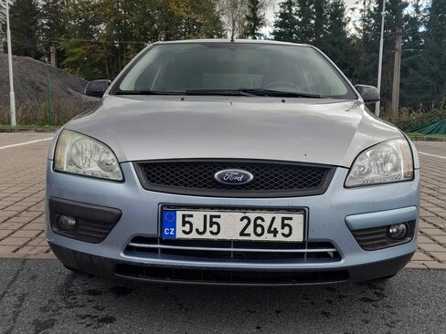 Ford Focus Sedan / Limuzína 1,6 l 74 kw