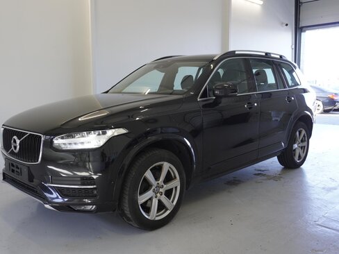 Volvo XC90 SUV / Terénní 2,0 l 165 kw