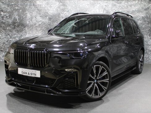 BMW X7 Hatchback 4,4 l 390 kw