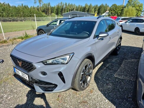 Cupra Formentor SUV / Terénní 2,0 l 140 kw