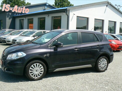 Suzuki SX4 S-Cross SUV / Terénní 1,6 l 88 kw
