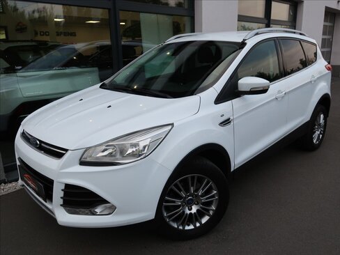 Ford Kuga SUV / Terénní 1,6 l 110 kw