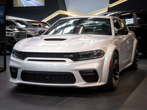 Dodge Charger Sedan / Limuzína 6,4 l 362 kw
