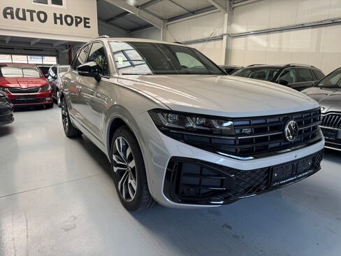 Volkswagen Touareg SUV / Terénní 3,0 l 210 kw