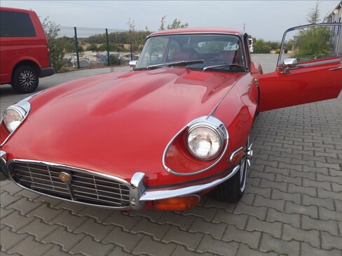 Jaguar E-Type Kupé 0,0 206 kw