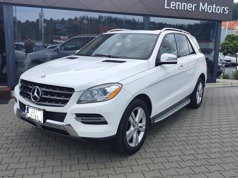 Mercedes-Benz Třídy M SUV / Terénní 2,1 l 150 kw