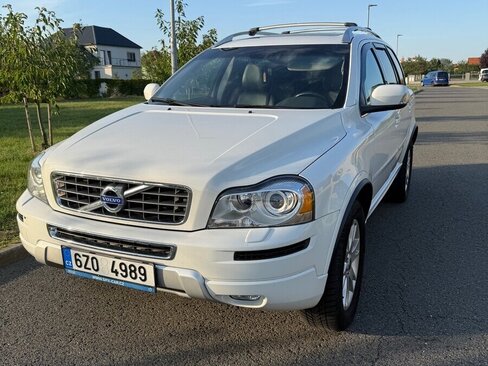 Volvo XC90 SUV / Terénní 2,4 l 120 kw