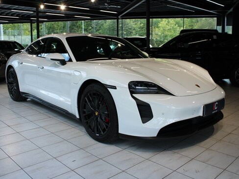 Porsche Taycan Hatchback 0,0 380 kw