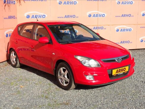 Hyundai i30 Hatchback 1,4 l 80 kw