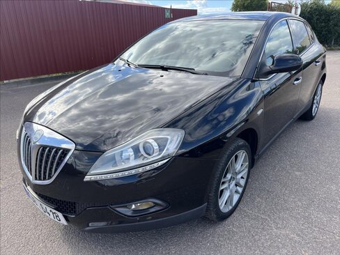 Lancia Delta Hatchback 1,4 l 110 kw