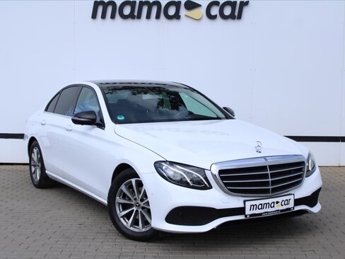 Mercedes-Benz Třídy E Sedan / Limuzína 1,6 l 118 kw
