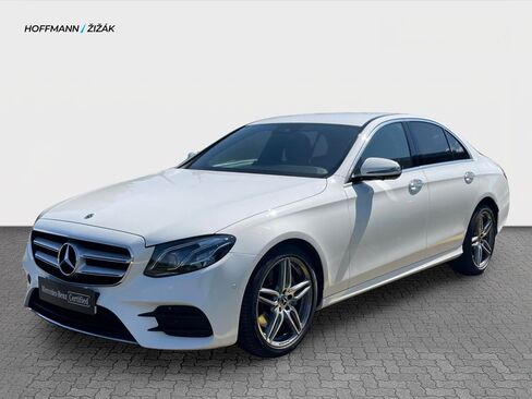 Mercedes-Benz Třídy E Sedan / Limuzína 2,0 l 143 kw