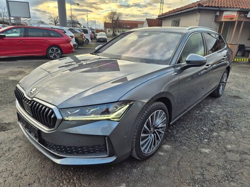 Škoda Superb Kombi 2,0 l 142 kw