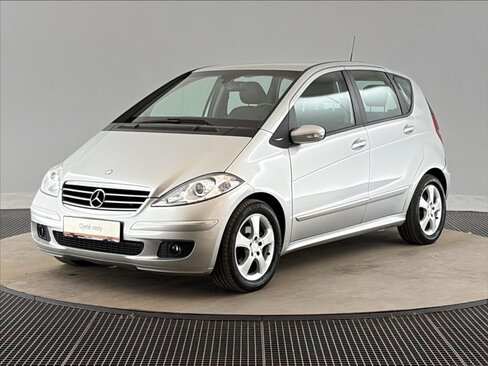 Mercedes-Benz Třídy A Hatchback 2,0 l 80 kw