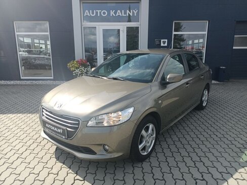 Peugeot 301 Sedan / Limuzína 1,2 l 53 kw