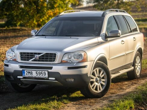 Volvo XC90 SUV / Terénní 2,4 l 136 kw