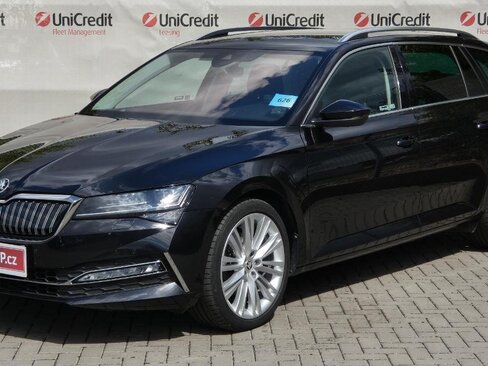 Škoda Superb Kombi 1,4 l 160 kw