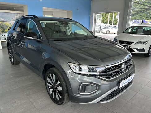 Volkswagen T-Roc SUV / Terénní 999,0 85 kw