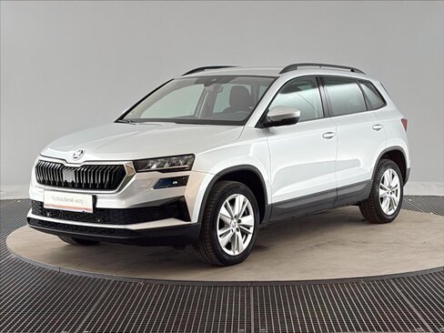 Škoda Karoq SUV / Terénní 1,5 l 110 kw
