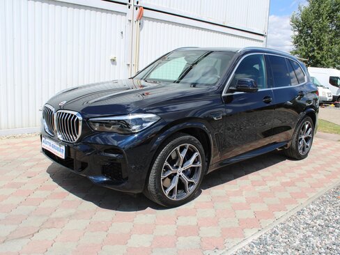 BMW X5 SUV / Terénní 3,0 l 290 kw