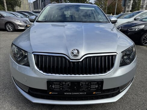 Škoda Octavia Kombi 2,0 l 110 kw