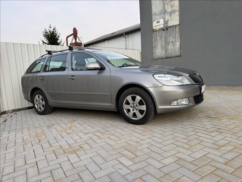 Škoda Octavia Kombi 2,0 l 103 kw
