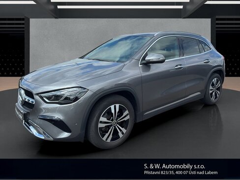 Mercedes-Benz GLA SUV / Terénní 2,0 l 110 kw