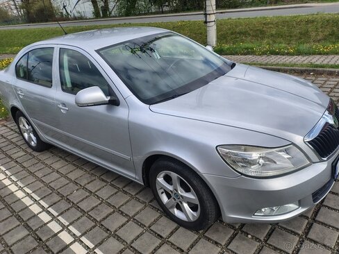 Škoda Octavia Sedan / Limuzína 1,6 l 77 kw
