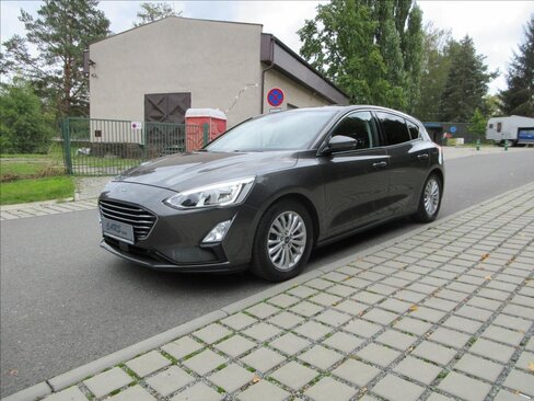 Ford Focus Hatchback 999,0 92 kw