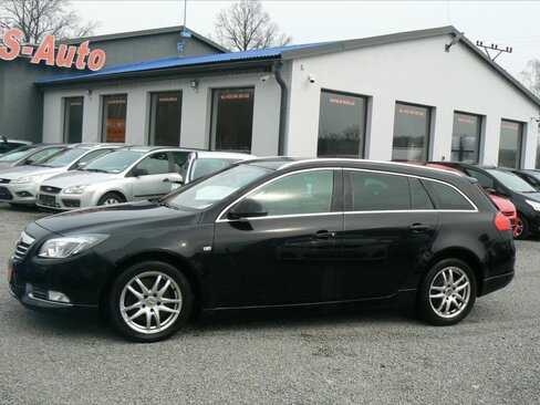 Opel Insignia Kombi 2,8 l 191 kw