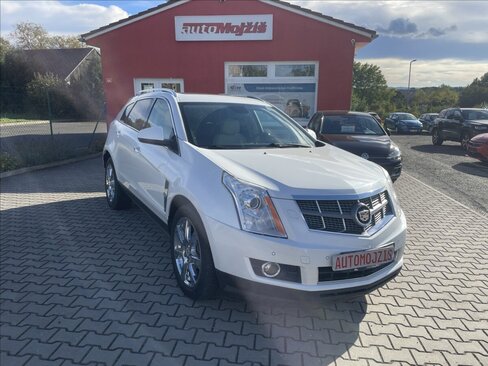 Cadillac SRX SUV / Terénní 3,0 l 198 kw