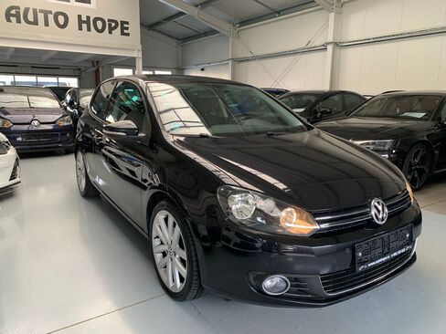 Volkswagen Golf Hatchback 1,4 l 118 kw