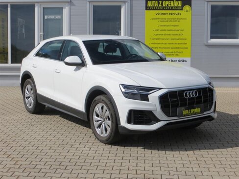 Audi Q8 SUV / Terénní 3,0 l 250 kw