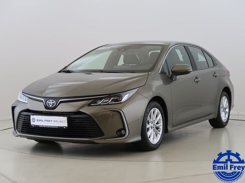 Toyota Corolla Sedan / Limuzína 1,5 l 92 kw