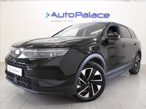 Opel Grandland SUV / Terénní 1,2 l 107 kw