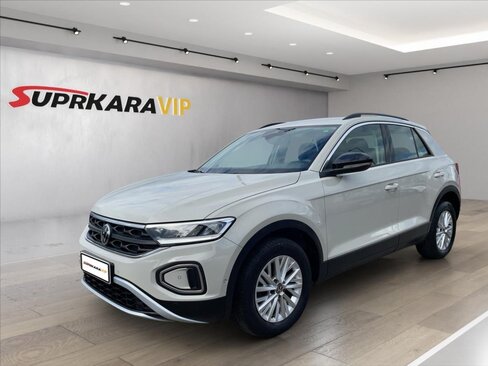 Volkswagen T-Roc SUV / Terénní 1,5 l 110 kw