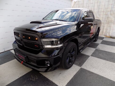 Dodge RAM Pick-up 5,7 l 295 kw