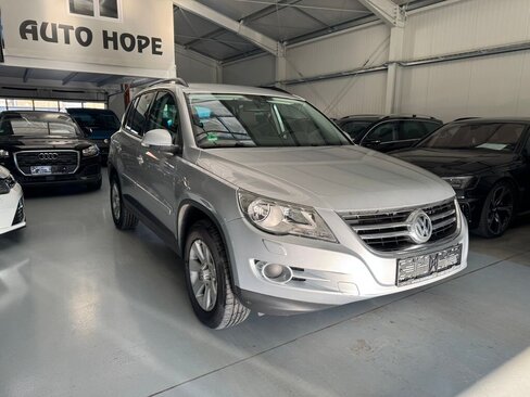 Volkswagen Tiguan SUV / Terénní 2,0 l 125 kw