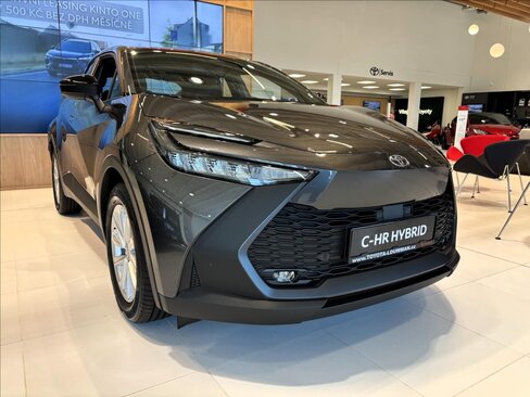 Toyota C-HR SUV / Terénní 1,8 l 103 kw