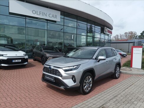 Toyota RAV4 SUV / Terénní 2,5 l 131 kw