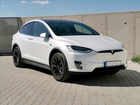 Tesla Model X SUV / Terénní 0,0 398 kw