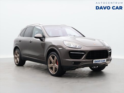 Porsche Cayenne SUV / Terénní 4,8 l 405 kw