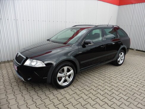 Škoda Octavia Kombi 2,0 l 103 kw