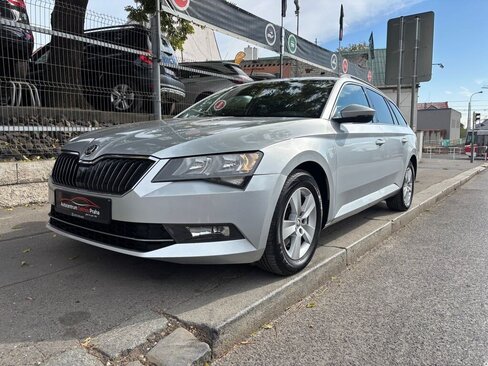 Škoda Superb Kombi 2,0 l 110 kw