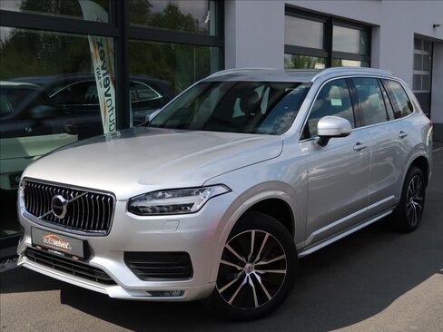 Volvo XC90 SUV / Terénní 2,0 l 173 kw